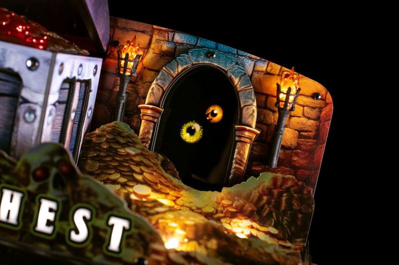 Dungeons & Dragons Treasure Chest Topper