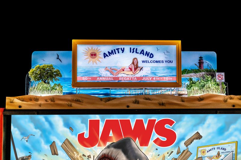 Jaws Topper